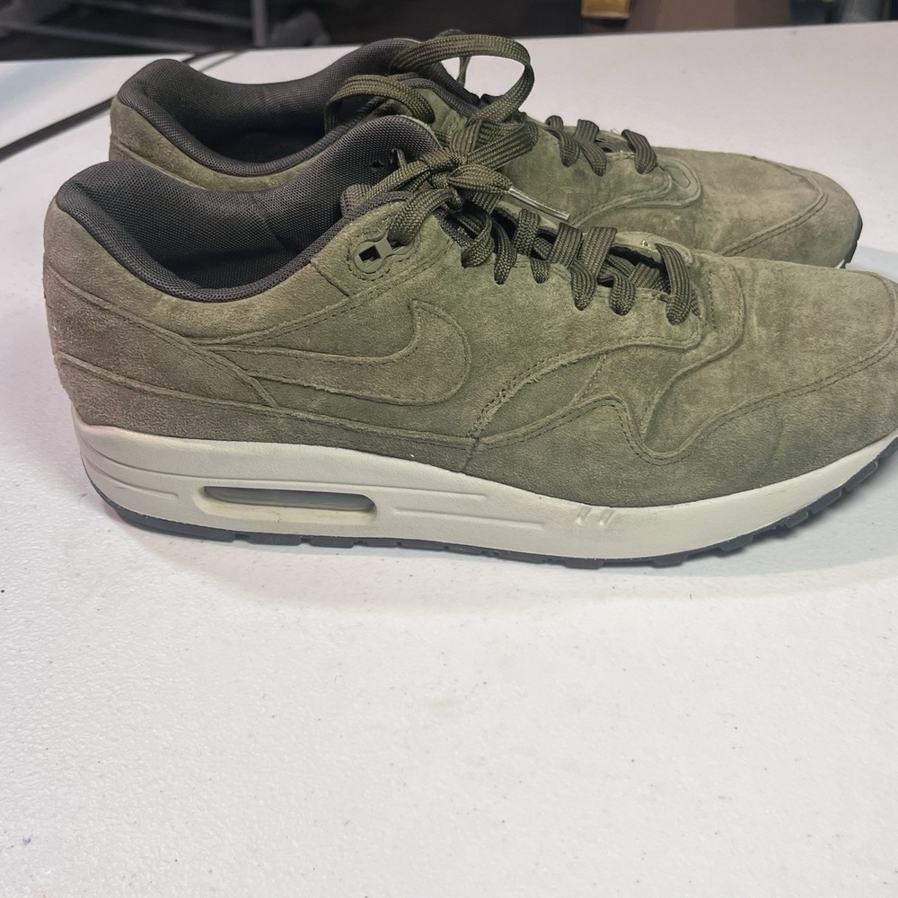 Nike Air Max 1 Premium (875844-301) Olive Green Suede‎ Men's Sneakers Size 10.5